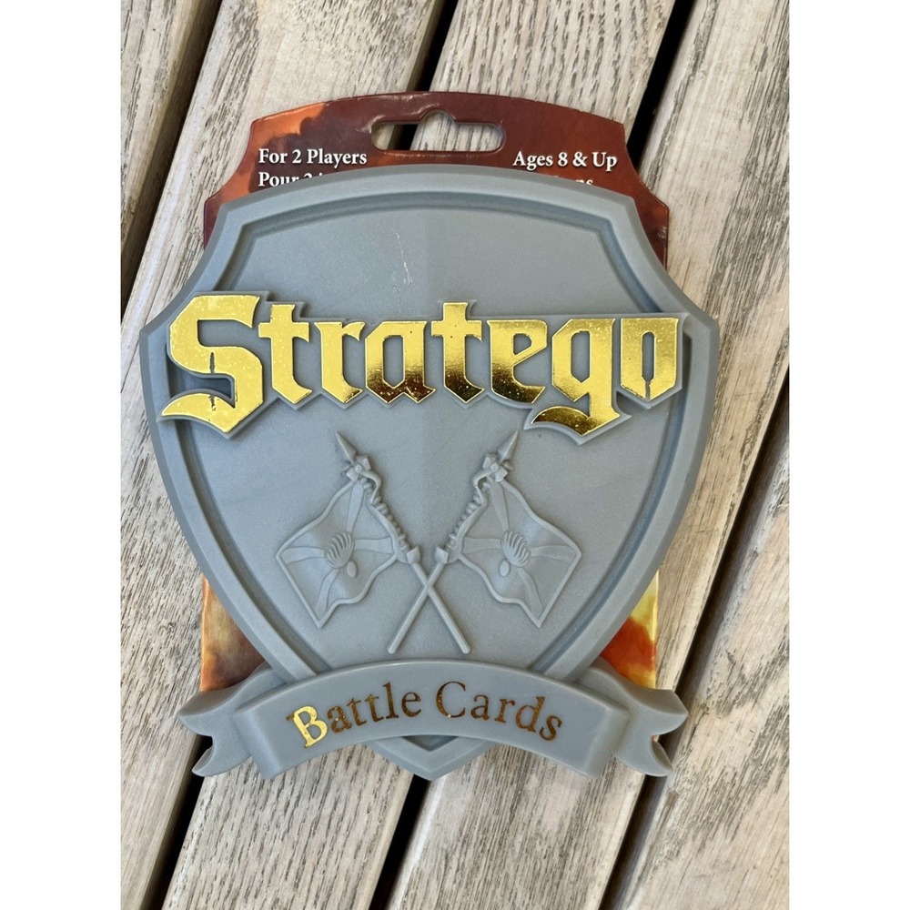 Stratego Battle Cards - The Classic Game of Battlefield Strategy 8+ Patch